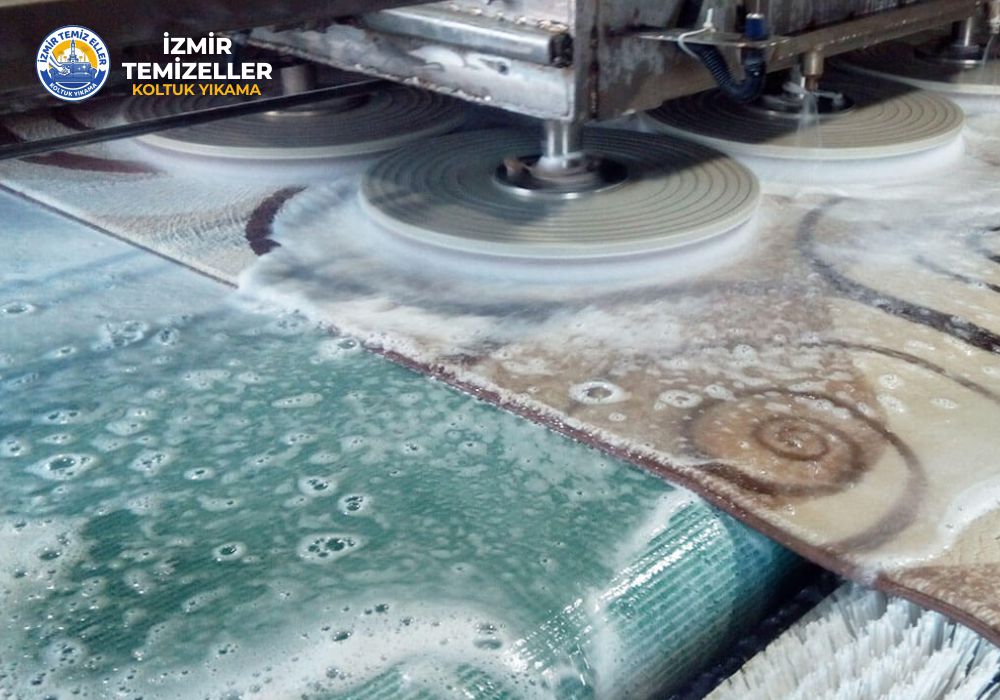 İzmir Temiz Eller Koltuk Yıkama -  Halı Yıkama - Temizlik Hizmetleri